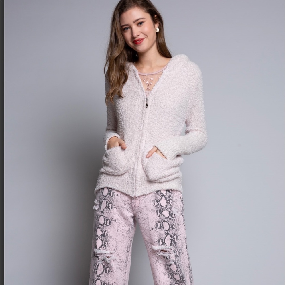 🔥Host Pick🔥POL Pink Cozy Hoodie with Animal Ears - Picture 5 of 10